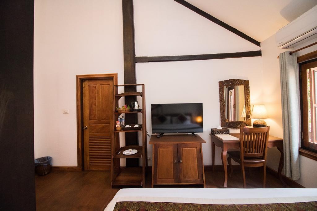 Royal Peacock Boutique Hotel Luang Prabang Exteriör bild
