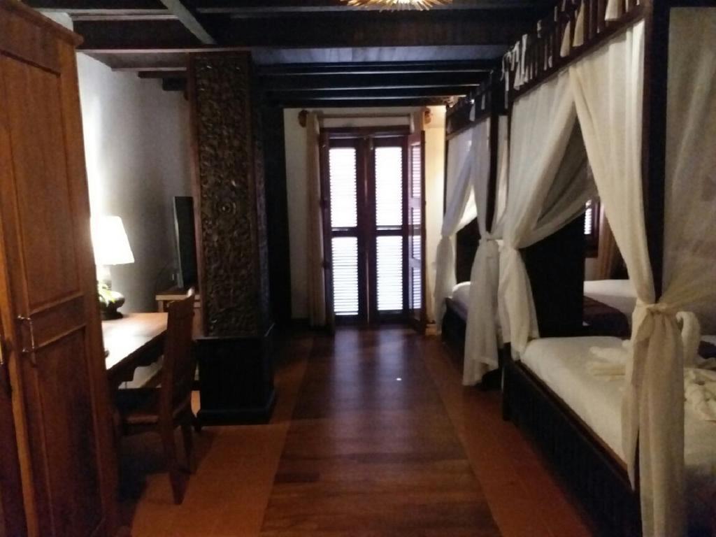 Royal Peacock Boutique Hotel Luang Prabang Exteriör bild
